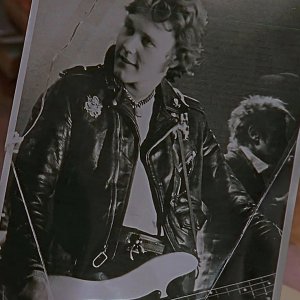 ezgif.com-gif-maker.jpg
